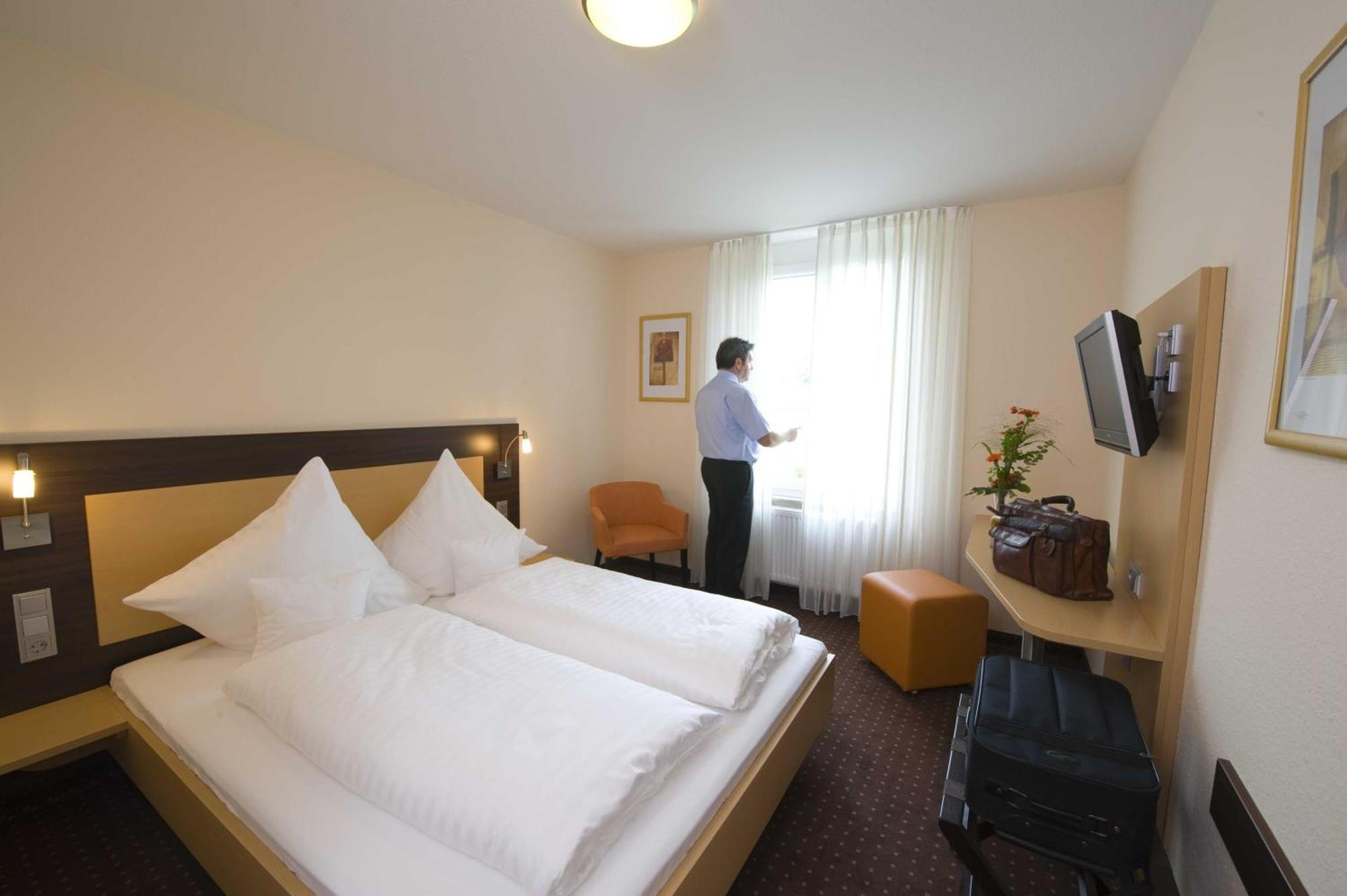 Hotel Berkheimer Hof Esslingen am Neckar Chambre photo